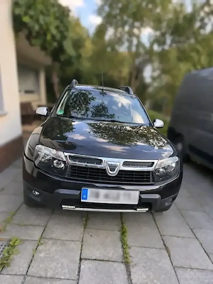 Dacia Duster . 16V 4x4 Benzin   117.513 km   2. Hand   TÜV 03.27