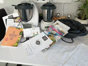 Thermomix TM6 sehr guter Zustand + viel  Zubehör