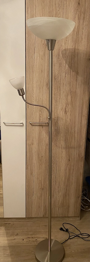 Chrom Stehleuchte zu verkaufen