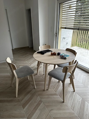 Lisabo IKEA Eschenfurnier 105cm Mit Stühlen