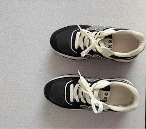 Nike Air Force 1 Schwarz Weiß   Größe 40 