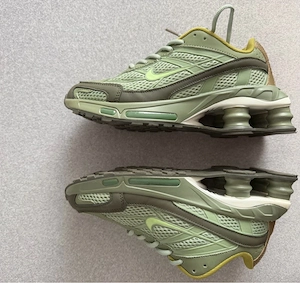 Nike Sneaker Grün Gelb   Größe 40  