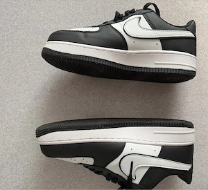 Nike Air Force 1 Schwarz Weiß   Größe 40   Neu