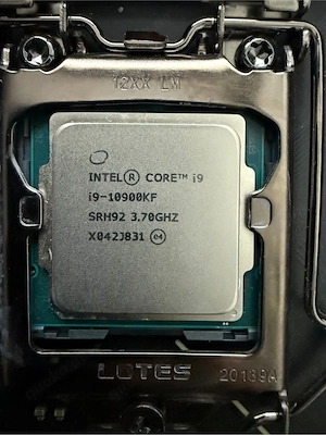Intel Core i9-10900KF