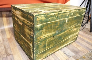 Originelle Vintage-Yamaica Truhe, 70 x 48,5 x 45 cm