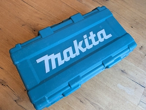 Biete Koffer für Reciprosäge djr187zk von Makita