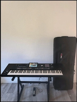 Korg PA 5 x