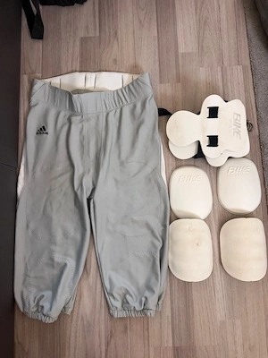 Adidas American Football Hose mit BIKE Schutzpads