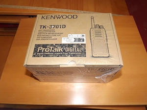 2 Kenwood TK-3701-D Funkgeräte NEU OVP Digital Analog 48 Kanäle PMR
