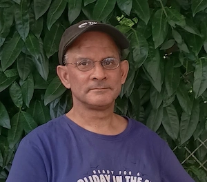Suche eine reife dominante Frau für eine langfristige ernsthafte FLR Beziehung 