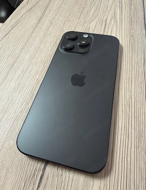 iPhone 16 Pro Max 94% Akku 