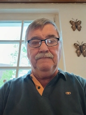 Ältere Kuschelfreundin gesucht (65 +) 