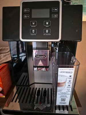Kaffee Automat DeLonghi Perfecta EVO Kaffeevollautomaten