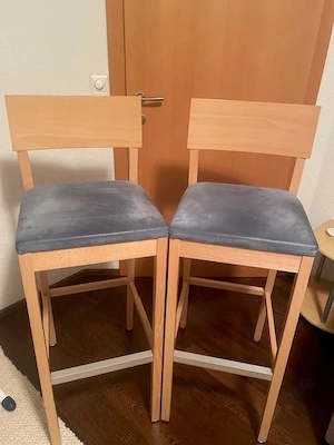 Zwei schöne Hochstühle 