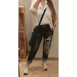SW Baggy Boyfriend Jeans Girly Like L Grafik Print Blau stylisch