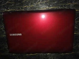 Samsung Laptop       17,3 zoll  zu verkaufen 