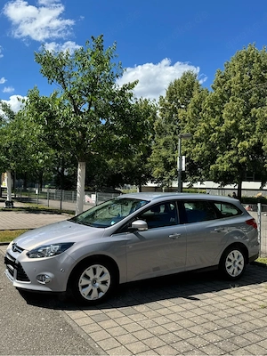 Ford Focus 1.6 EcoBoost 150 PS | Kombi | TÜV NEU