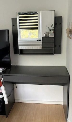 Moderner Schminktisch mit Spiegel und Hängeschrank (Komplett-Set)