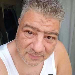 48 jähriger Grieche sucht Dame für Affäre 