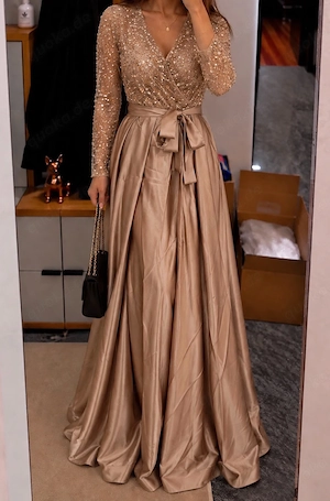 Champagnerfarbenes abendkleid Mit pailletten   Größe 40   elegantes Maxikleid