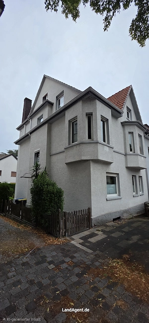 ***Attraktives, modernisiertes 3-Familienhaus*** am Innenstadtrand von Menden