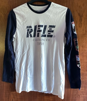 Gr. M Langarm-Shirt von Rifle
