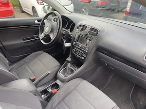 Vw golf kombi 1,6 tdi 77kw, klima,navi,comfortl* Bild 8