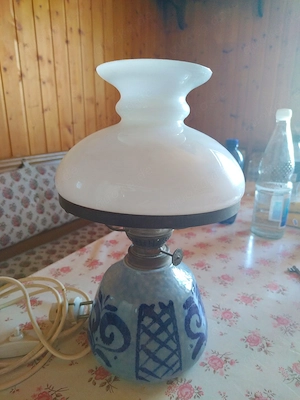 Tischlampe elektrisch