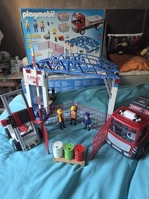 Playmobil CityAction Cargo Set