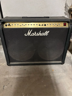 Marshall Valvestate S80 8240 Stereo Chorus   2x12  Celestion   80 W