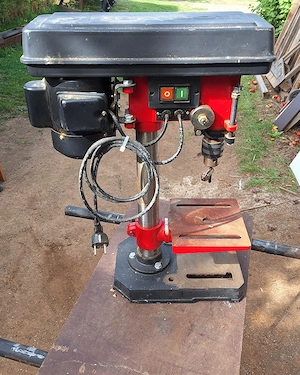 Tischbohrmaschine