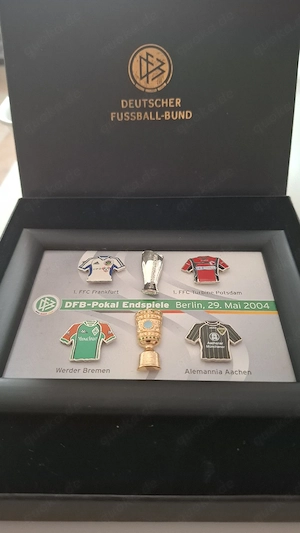 DFB-Pokal Finale 2004 Pin-Set Frauen & Männer in Original