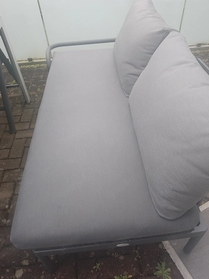 Gartenmöbel -Set mit Coutsch 4 Stühle und Tisch