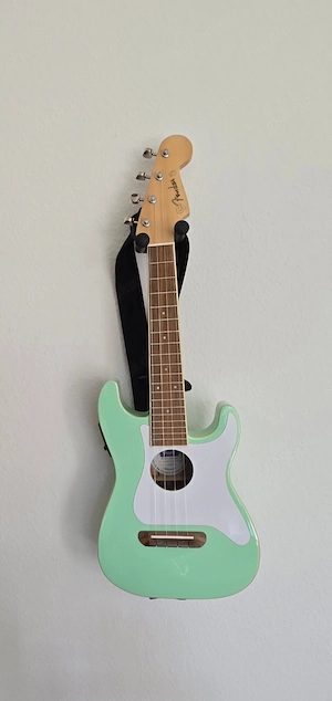 Fender Fullerton Tele Uke Surf Green - Telecaster Ukulele - wie neu