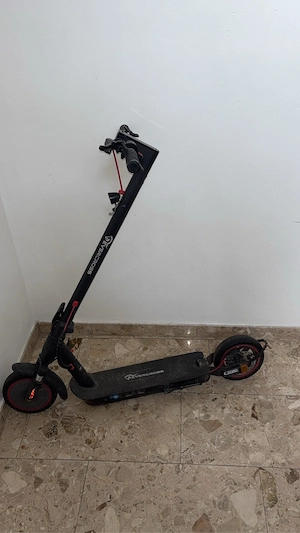 Eroller 20kmh, Beschädigt, Motor funktioniert, display Funktioniert 