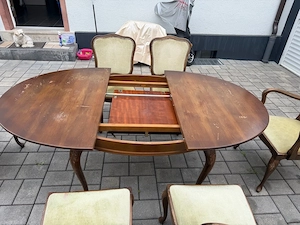 Antiker Tisch