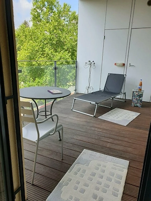 Luxuriöse 1 Zi.Wo, mit großer Terrasse, EBK