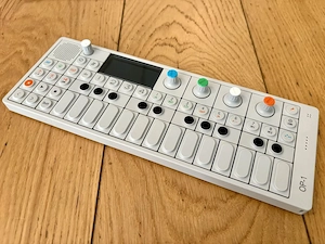 Teenage Engineering OP-1   Top Zustand inkl. Decksaver, Case & OVP