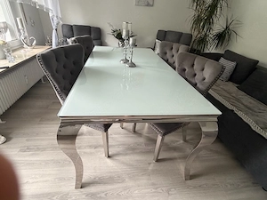 Esszimmer Tisch