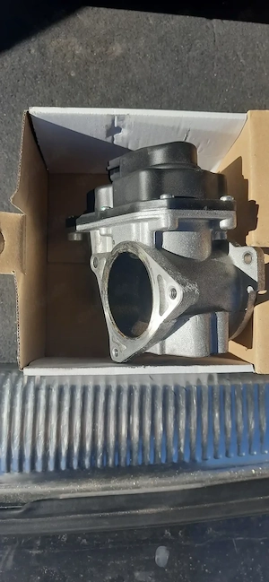 Verkaufe AGR Ventil für Audi Q5 8R Bj. 2008 - 2017