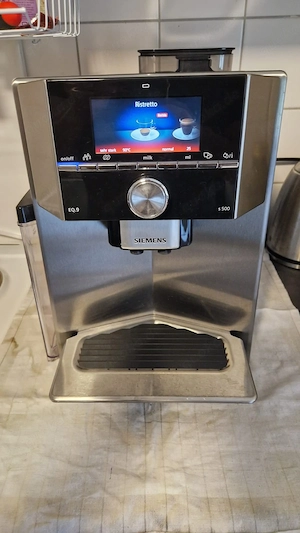 Siemens EQ.9 s500 Kaffeevollautomat 