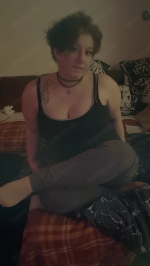  Private MILF sucht dich für heiße Cam-Momente