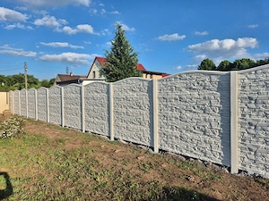 Betonzaun Eisenhüttenstadt | Montage | 0   Anzahlung
