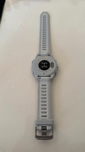 Garmin Forerunner 165 - sehr guter Zustand - Ladekabel inklusive