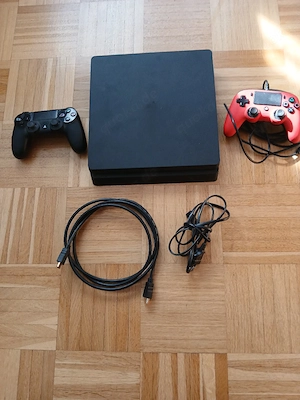 Playstation 4 mit Zubehör und 2 Controller - sehr guter Zustand