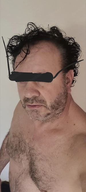 EDLER HERR  Erzieht Sehr Großzügige Sklaven..auch Begleitung rund um die Welt möglich