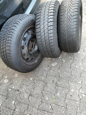 3 WR 195 60R15