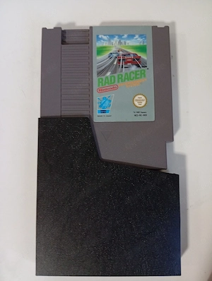 Nintendo NES-Videospiel RADRACER (Europa Version PAL-B)