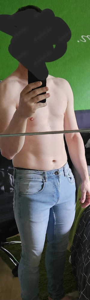 Hi ich bin 42 Jahre alt und such ein Abenteuer