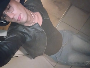 Worringer Reitweg, Waldparkplatz Sahne süchtig Femboy(28)
